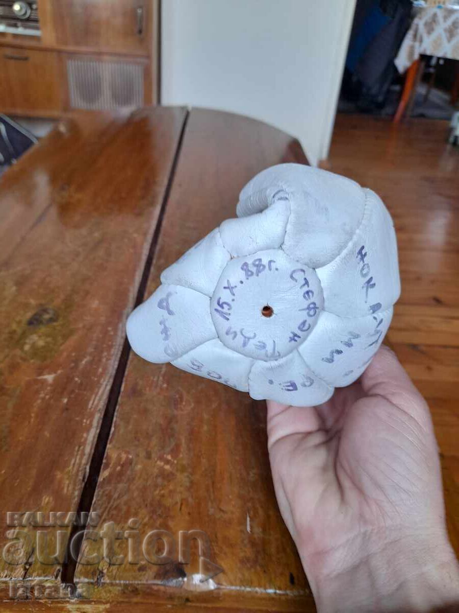 Licitație Pară de box veche