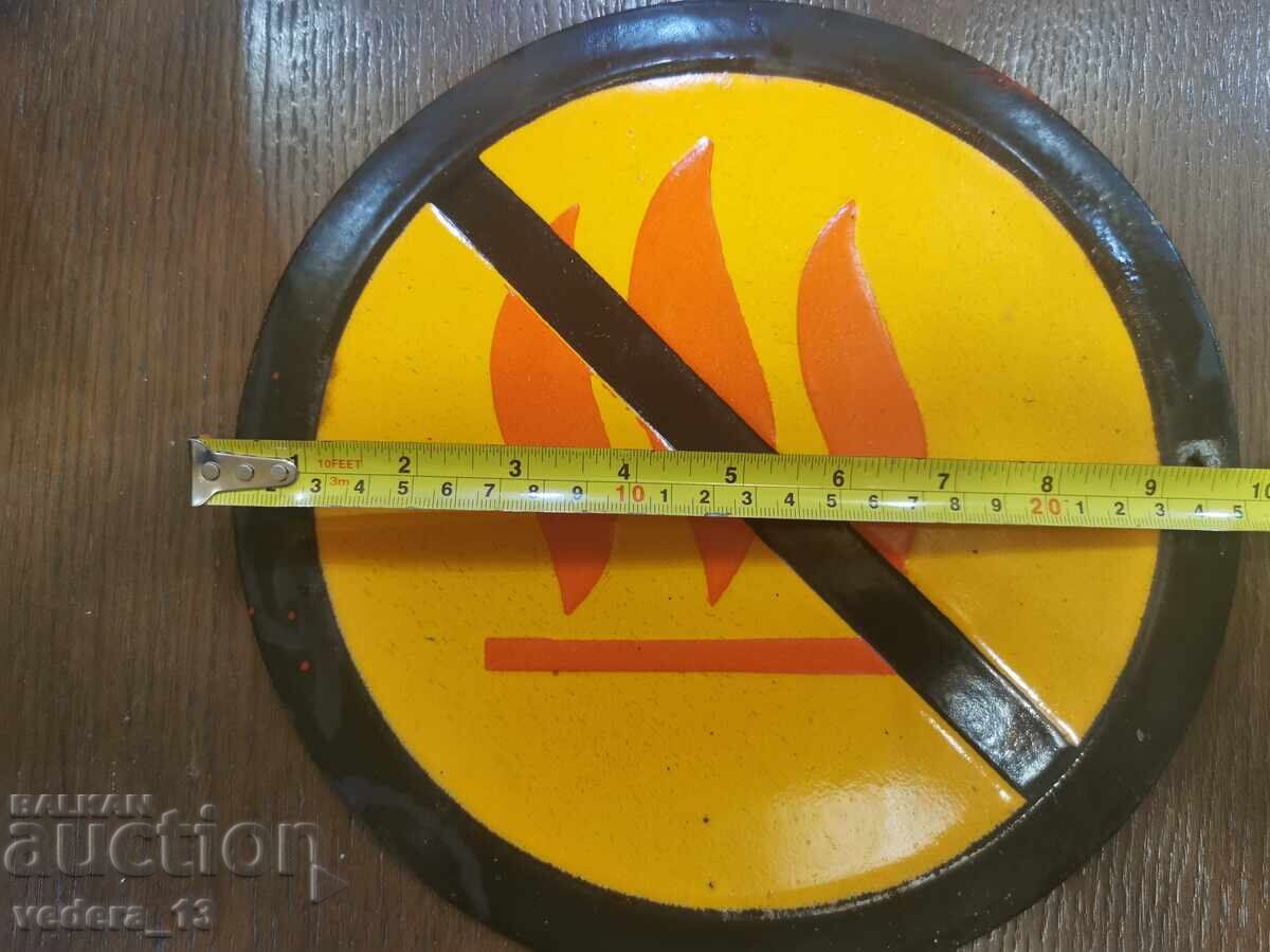 OLD ENAMEL SIGN with price 20.00 BGN | € 10.23 OLD ENAMEL SIGN with price 20.00 BGN | € 10.23
