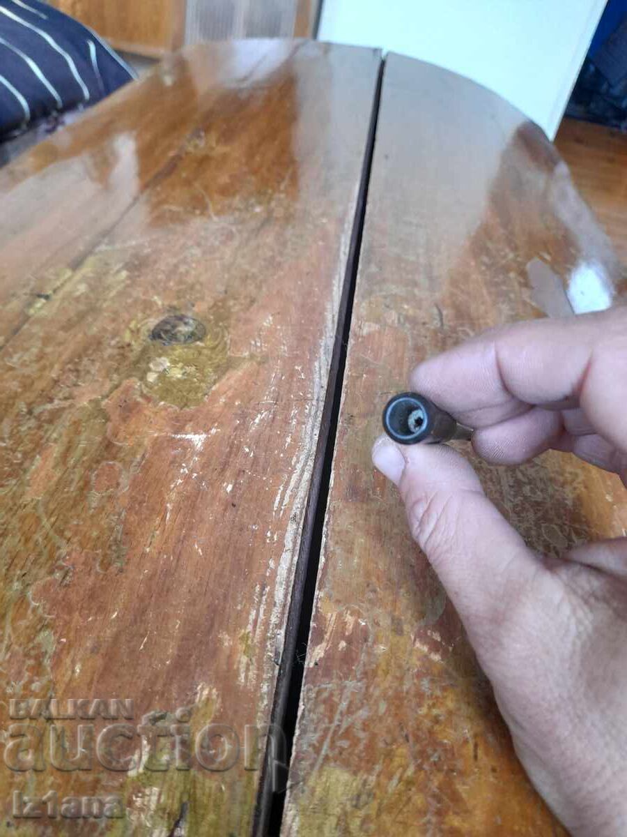 Livrarea O țigară veche Livrarea O țigară veche