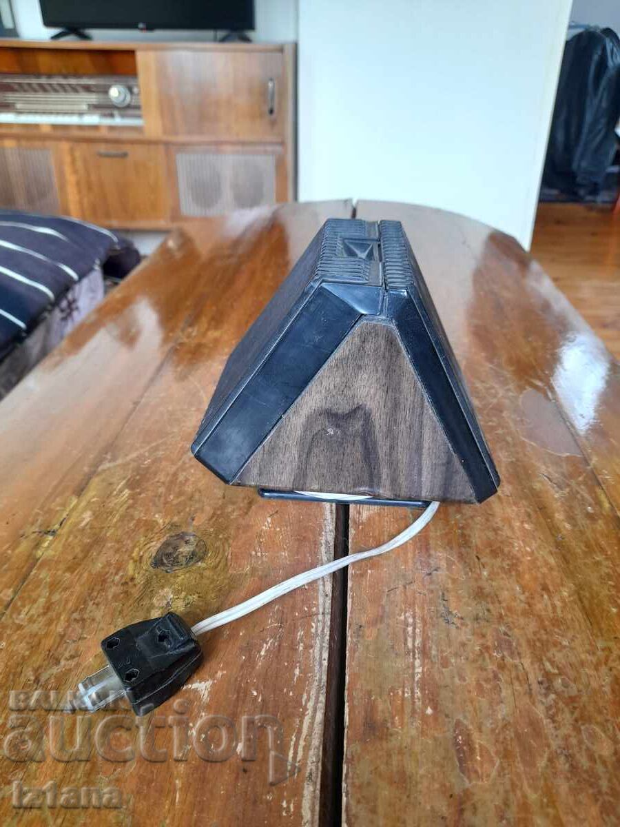 Old car fan with price 27.00 BGN | € 13.80