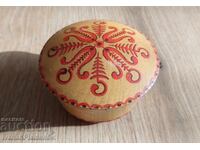 Wooden box for connoisseurs