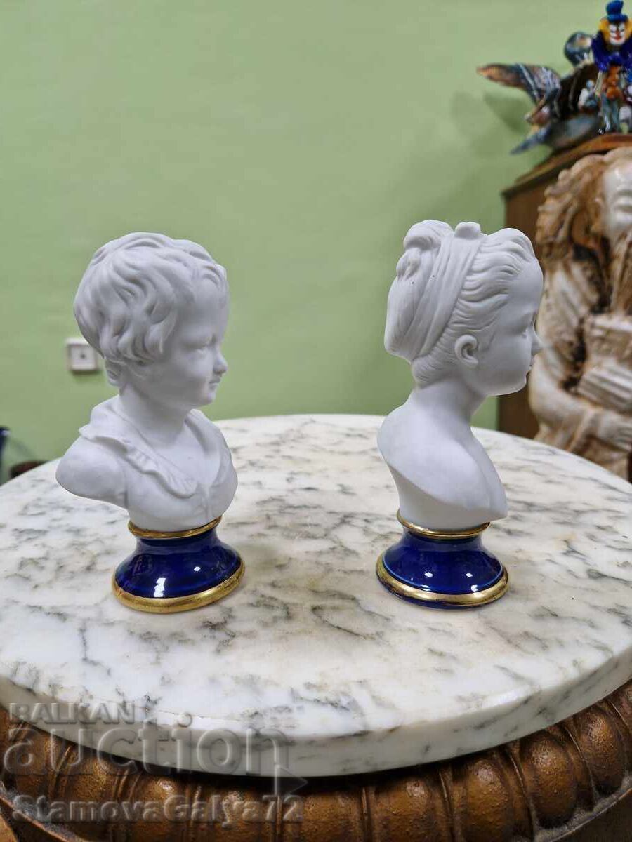 Pair of Unique Italian Capodimonte Porcelain Busts - 6 Pair of Unique Italian Capodimonte Porcelain Busts - 6