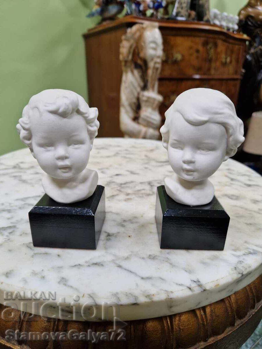Auction Unique pair of antique Goebel porcelain busts Auction Unique pair of antique Goebel porcelain busts