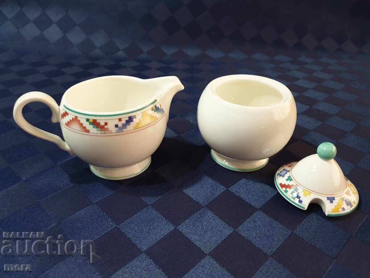 Licitație Zaharniță și latieră din porțelan Villeroy & Boch Licitație Zaharniță și latieră din porțelan Villeroy & Boch