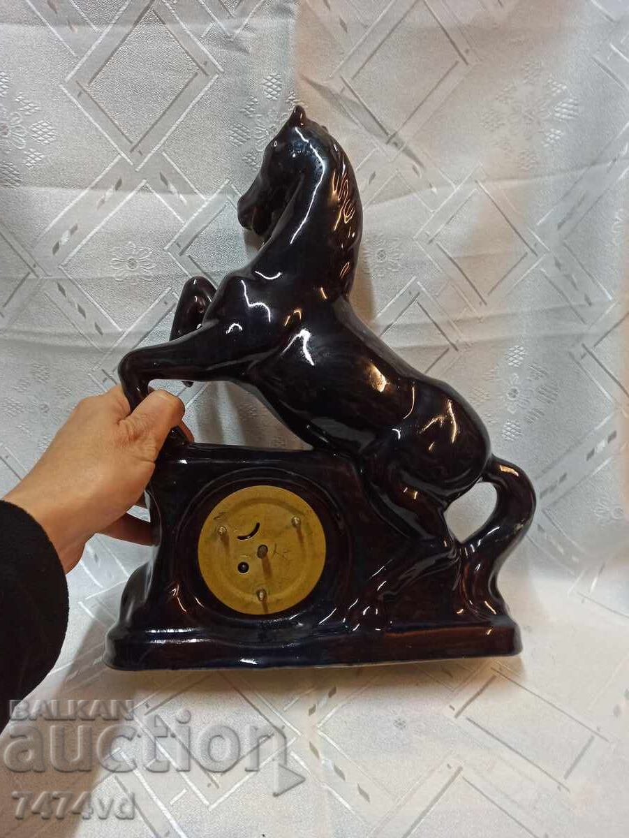 STAR GERMAN PORCELAIN TABLE CLOCK KON - 6 STAR GERMAN PORCELAIN TABLE CLOCK KON - 6