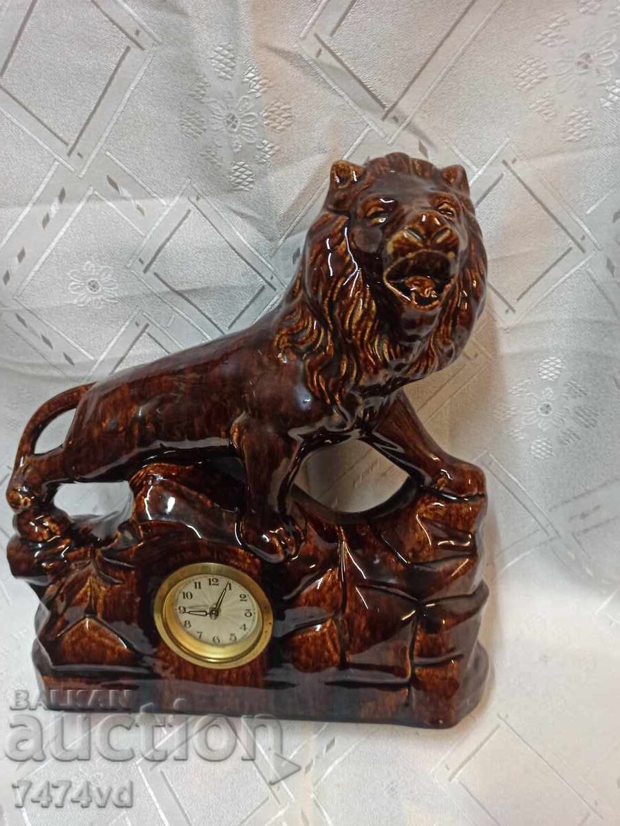 Δημοπρασία ΣΤΑΡ ΓΕΡΜΑΝΙΚΟ ΠΟΡΣΕΛΑΝΙΝΟ ΕΠΙΤΡΑΠΕΖΙΟ ΡΟΛΟΙ ΛΙΟΝΤΑΡΙ Δημοπρασία ΣΤΑΡ ΓΕΡΜΑΝΙΚΟ ΠΟΡΣΕΛΑΝΙΝΟ ΕΠΙΤΡΑΠΕΖΙΟ ΡΟΛΟΙ ΛΙΟΝΤΑΡΙ