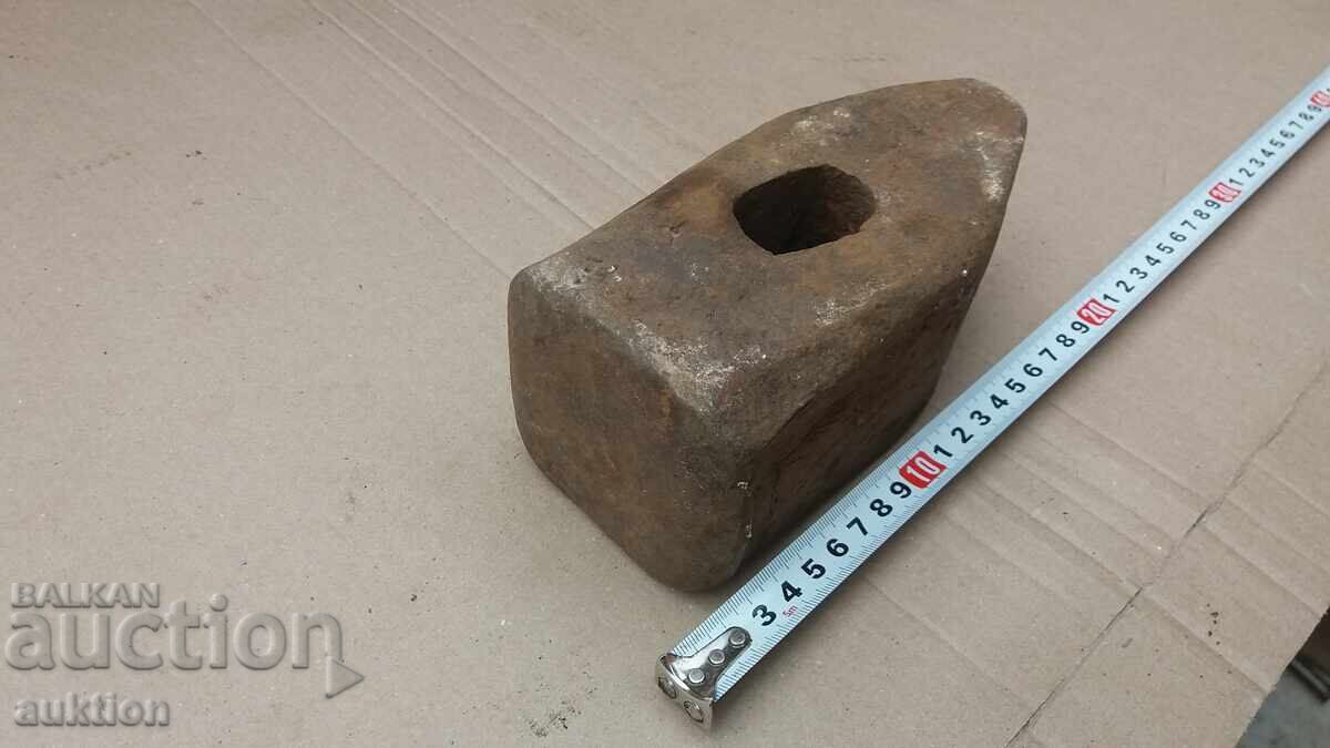 Delivery of WAR HAMMER - 6 KG Delivery of WAR HAMMER - 6 KG