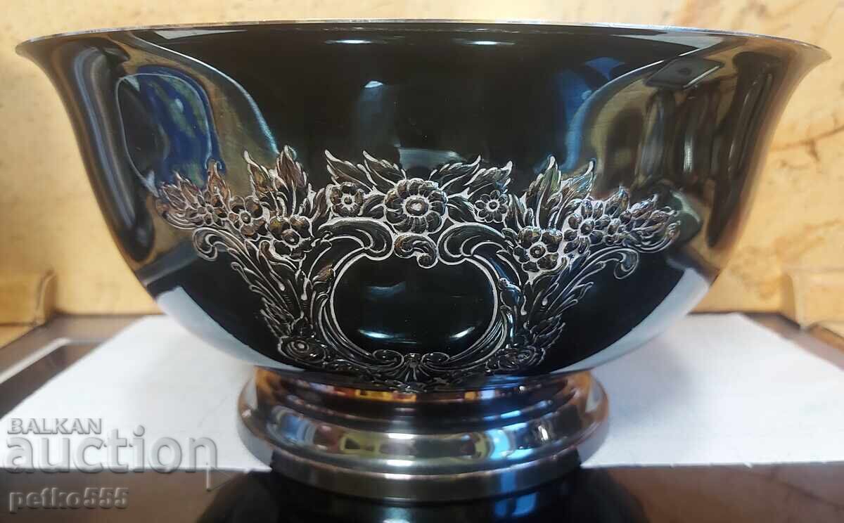 Silver-plated fruit bowl with markings