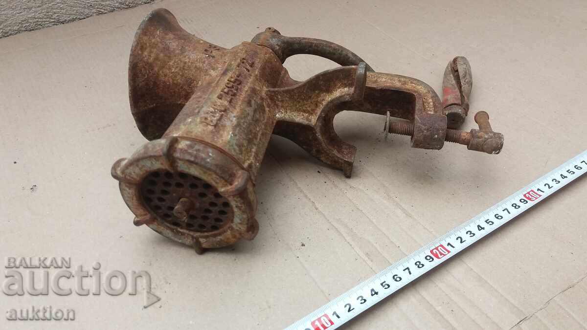 Доставка на МАСИВНА МЕСОМЕЛЧКА С МАРКИРОВКА И НАДПИС Доставка на МАСИВНА МЕСОМЕЛЧКА С МАРКИРОВКА И НАДПИС