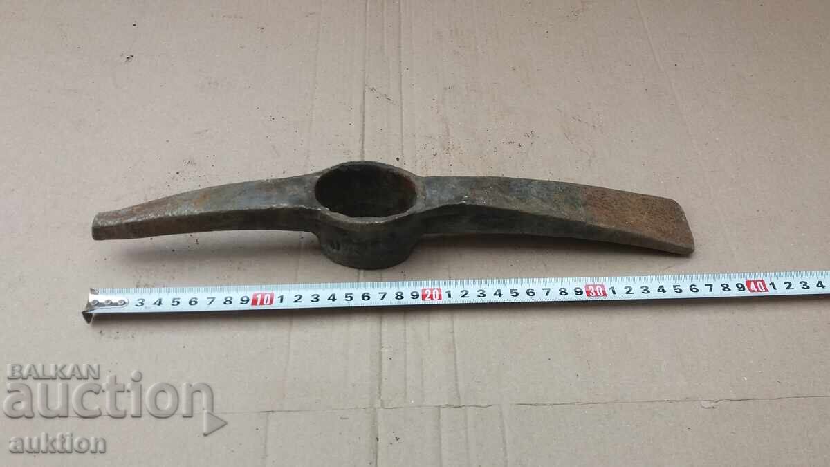 ОТЛИЧНА МАСИВНА КИРКА ОТЛИЧНА МАСИВНА КИРКА