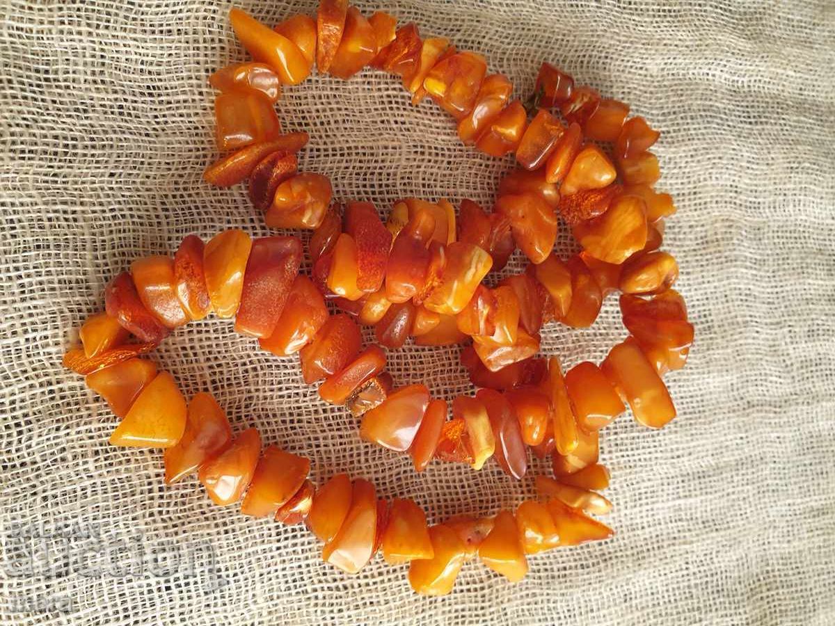 Auction Necklace of raw Baltic amber Auction Necklace of raw Baltic amber