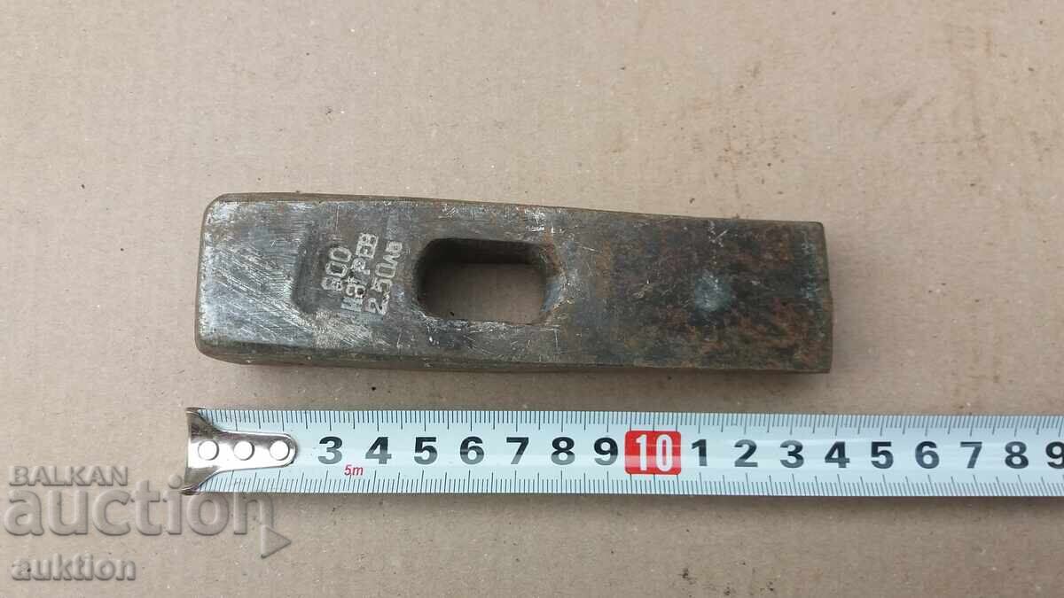 Εξαιρετικό σφυρί με σήμανση με τιμή 3.99 BGN | € 2.04