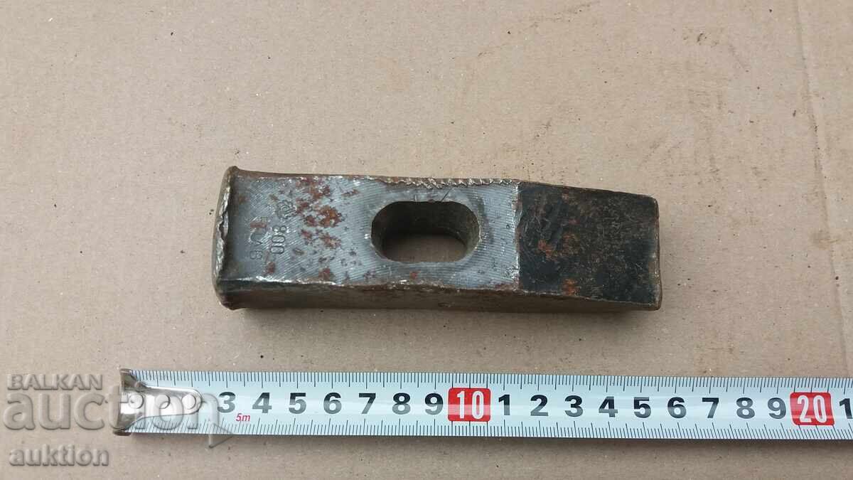 Auction  EXCELLENT HAMMER WITH MARKING