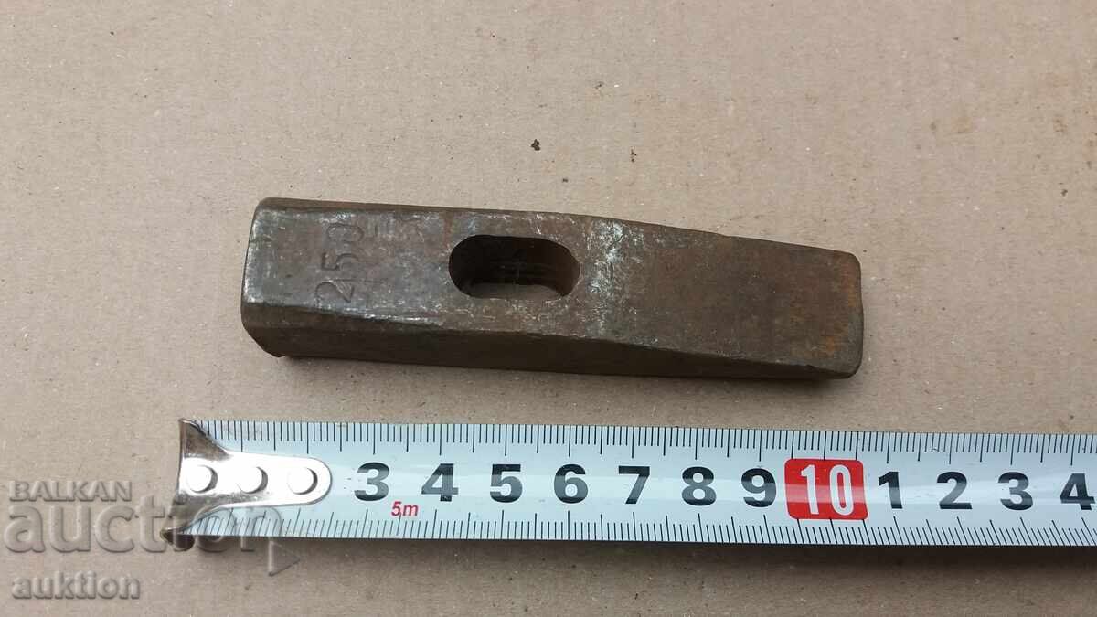 Εξαιρετικό σφυρί με σήμανση με τιμή 1.99 BGN | € 1.02