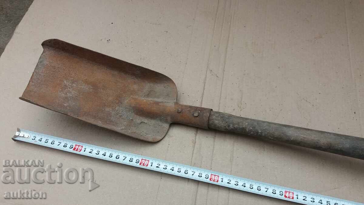 Παράδοση ΠΑΛΙΟ ΣΟΣΙΑΛΙΣΤΙΚΟ ΦΤΥΑΡΙ ΓΙΑ ΚΑΡΒΟΥΝΟ