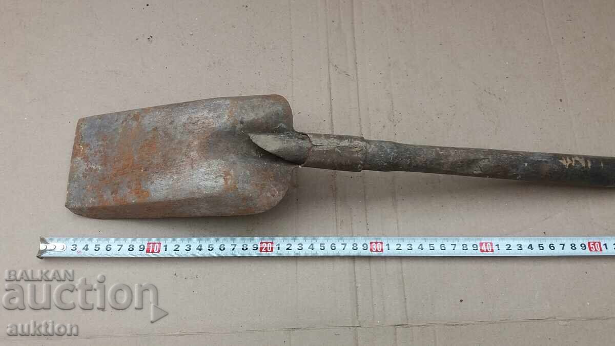 ΠΑΛΙΟ ΣΟΣΙΑΛΙΣΤΙΚΟ ΦΤΥΑΡΙ ΓΙΑ ΚΑΡΒΟΥΝΟ - 7