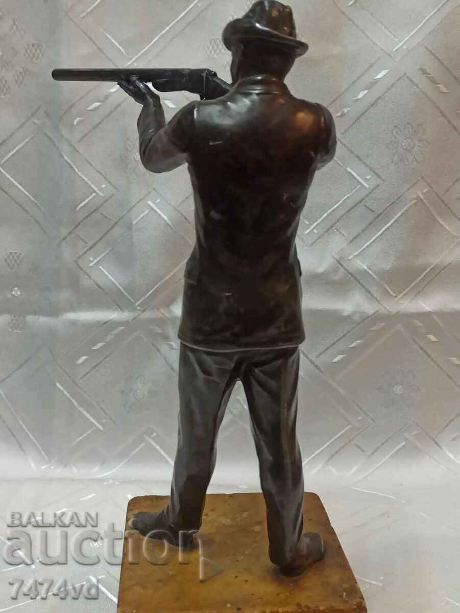 Licitație Sculptură masivă veche a unui arcaș 1910/20 Licitație Sculptură masivă veche a unui arcaș 1910/20