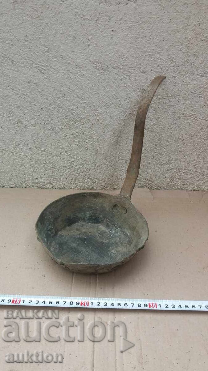 КОВАН ВЪЗРОЖДЕНСКИ БАКЪРЕН ТИГАН КОВАН ВЪЗРОЖДЕНСКИ БАКЪРЕН ТИГАН