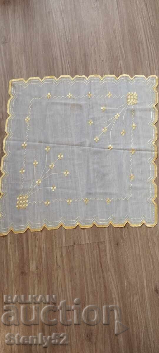 Δημοπρασία Κάλυμμα, τετράγωνο τούλι 65/65 εκ., χειροποίητο κέντημα