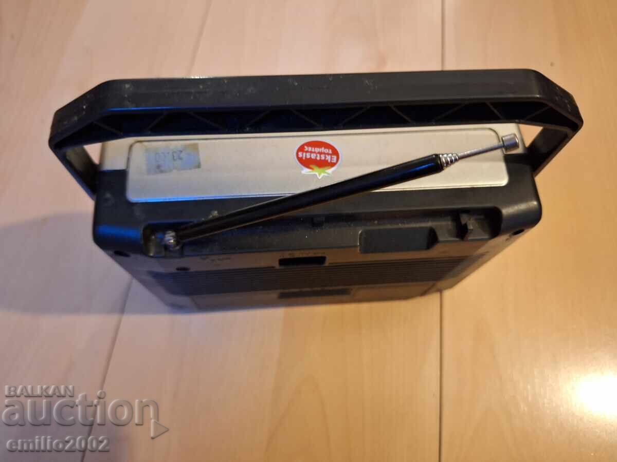 Licitație Radio cu tranzistori Licitație Radio cu tranzistori