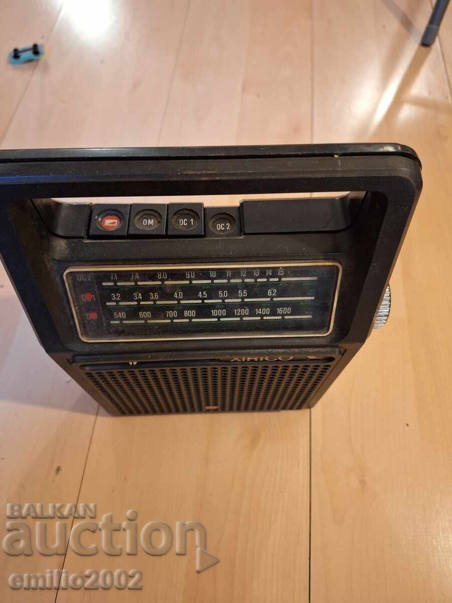 Radio cu tranzistori cu preț 9.00 BGN | € 4.60