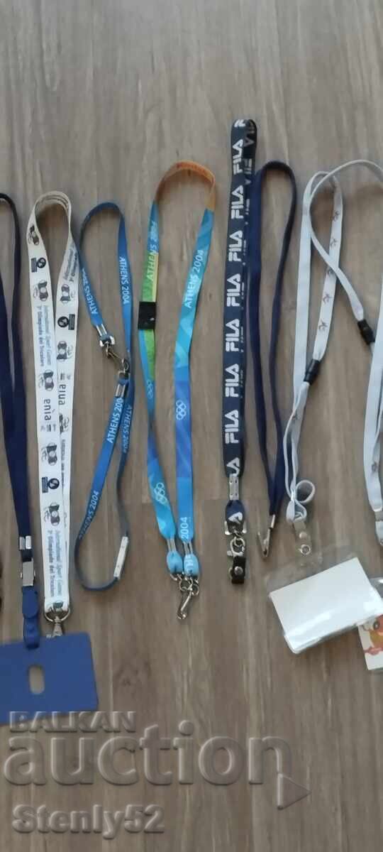 Δημοπρασία Δέσμη διαφόρων 9 τεμ. μπαντζών Δημοπρασία Δέσμη διαφόρων 9 τεμ. μπαντζών