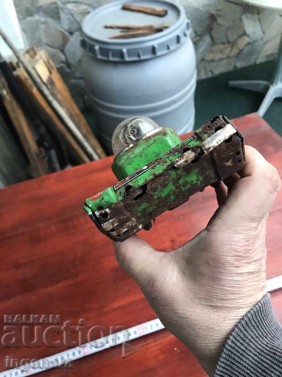 TOY CAR (Tin) FOR PARTS OR RESTORATION - 6 TOY CAR (Tin) FOR PARTS OR RESTORATION - 6