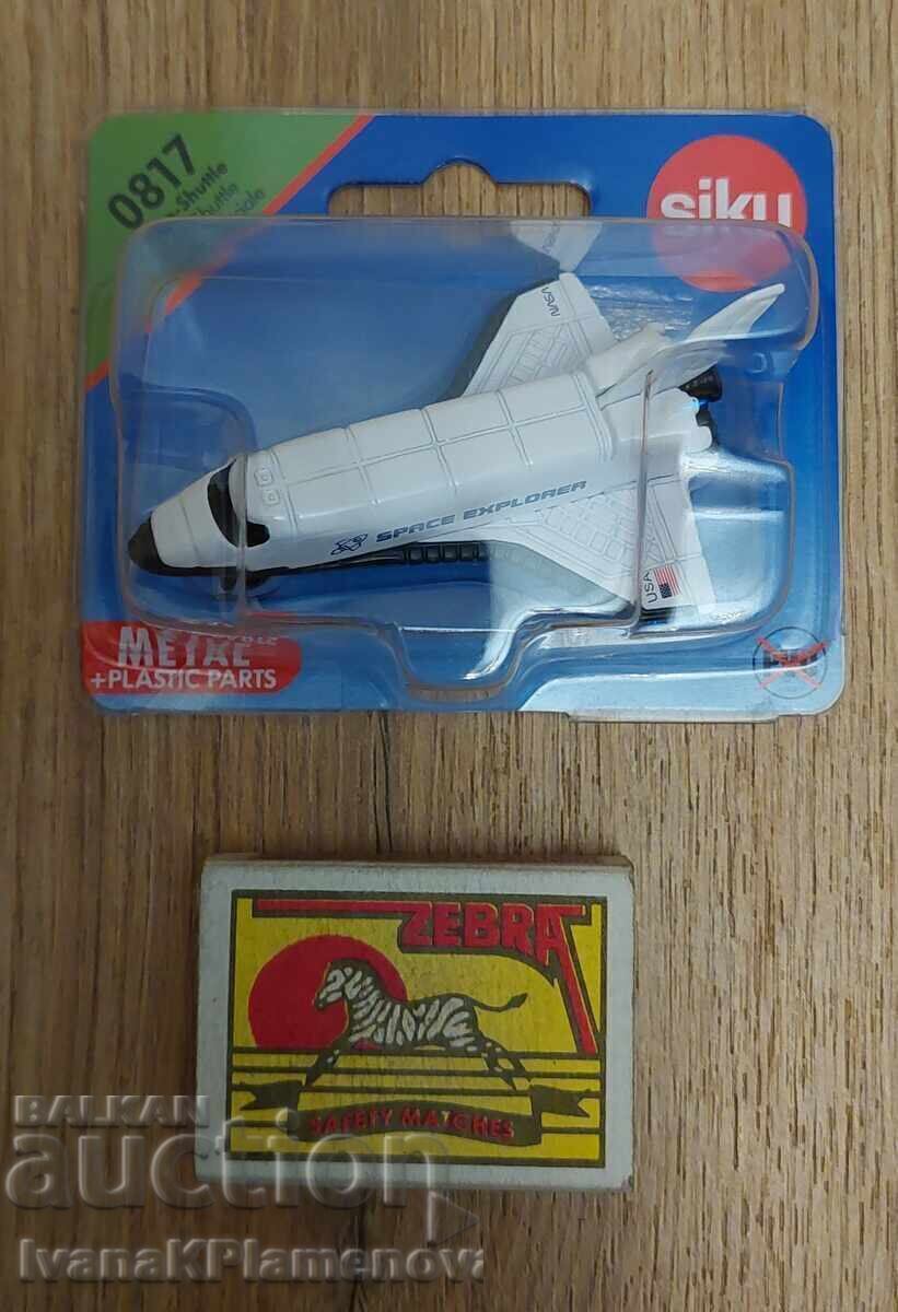 A toy for collectors - 5