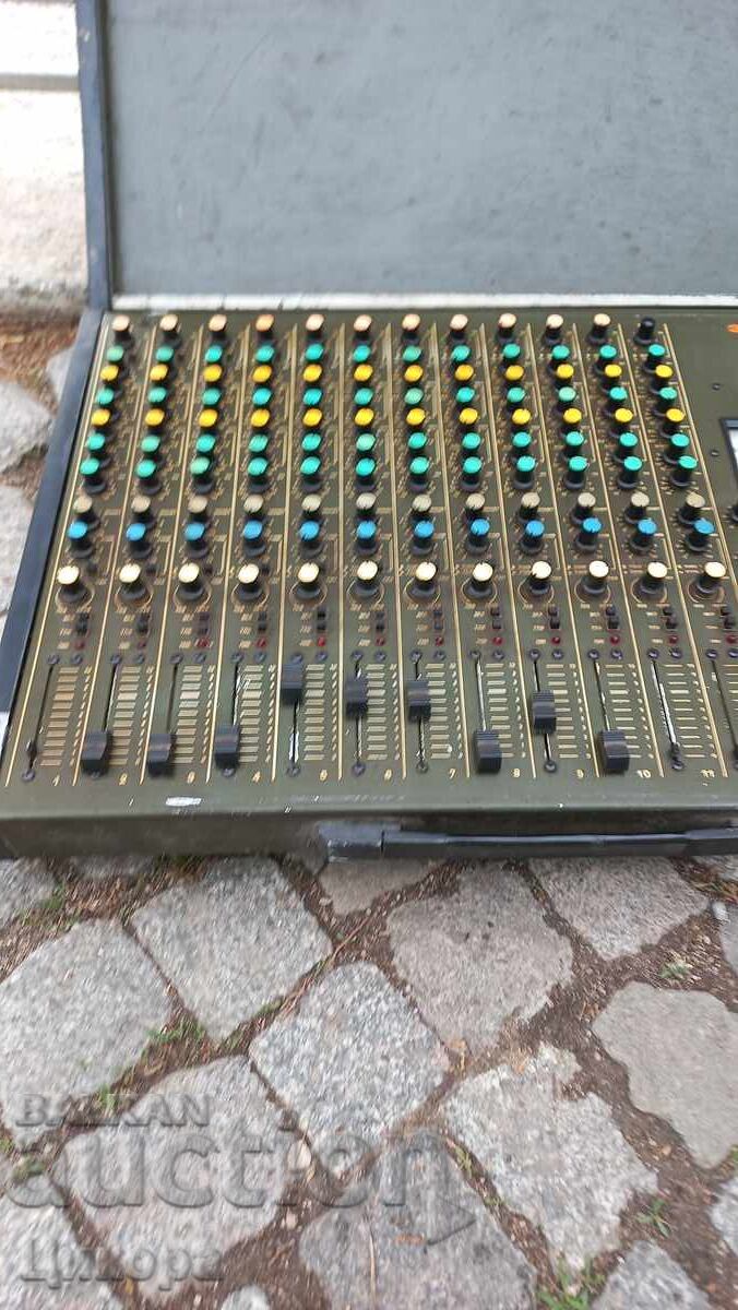 Delivery of MOUSE REMOTE CONSOLE ELECTRONICS-04 Delivery of MOUSE REMOTE CONSOLE ELECTRONICS-04