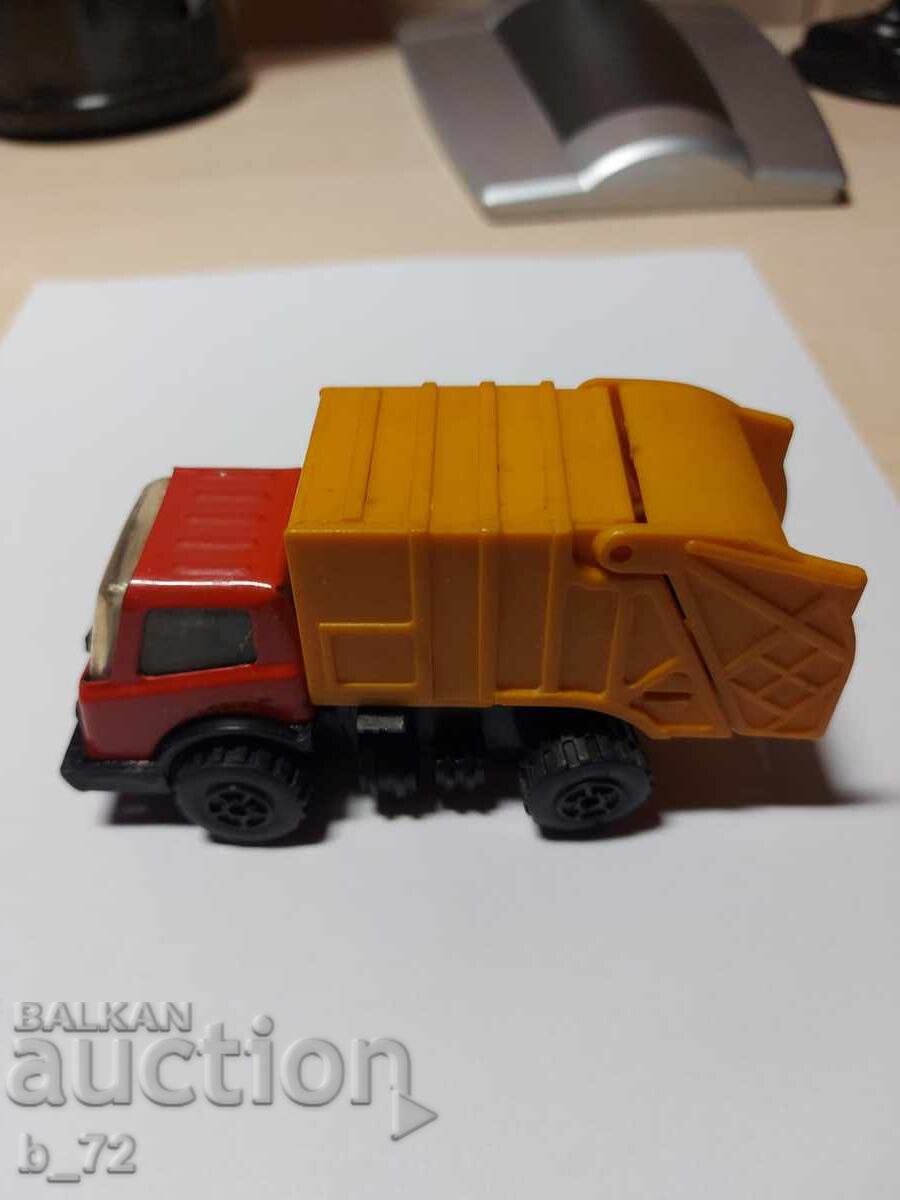 Garbage Truck, MIR Razgrad Garbage Truck, MIR Razgrad