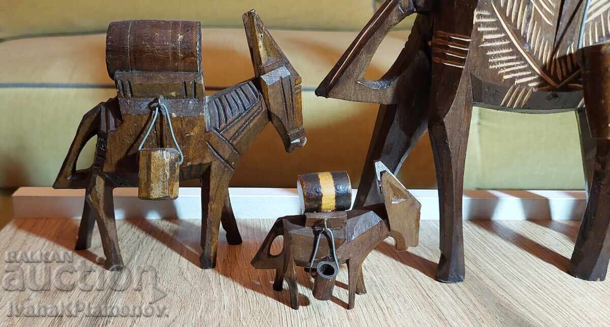 Woodcarving: 4 figures for connoisseurs with price € 22.00 | 43.03 BGN