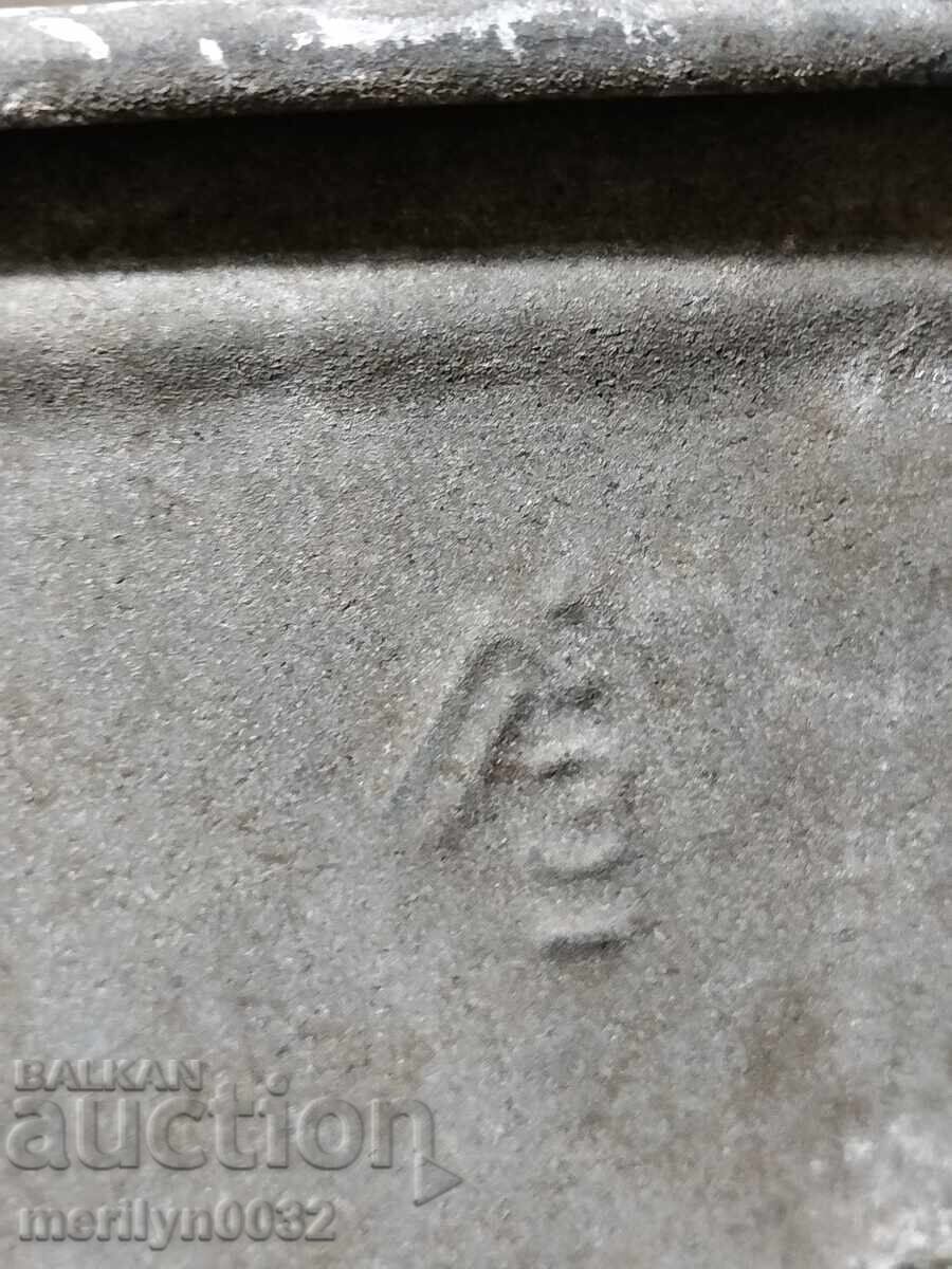 Livrarea Cazan galvanizat vechi din anii '40-'50, vas de uz casnic Livrarea Cazan galvanizat vechi din anii '40-'50, vas de uz casnic