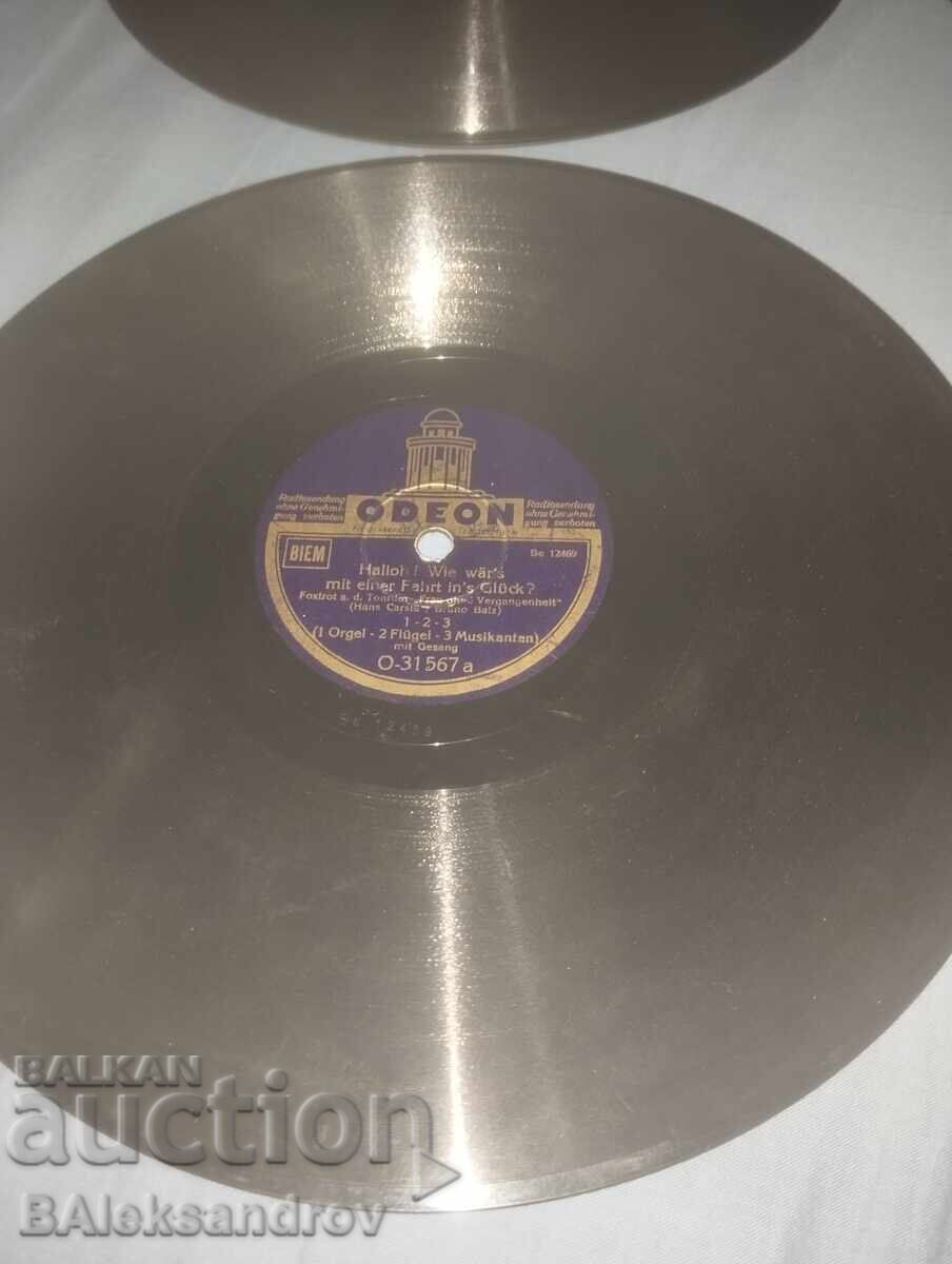 Lot of old bakelite records - 5 Lot of old bakelite records - 5