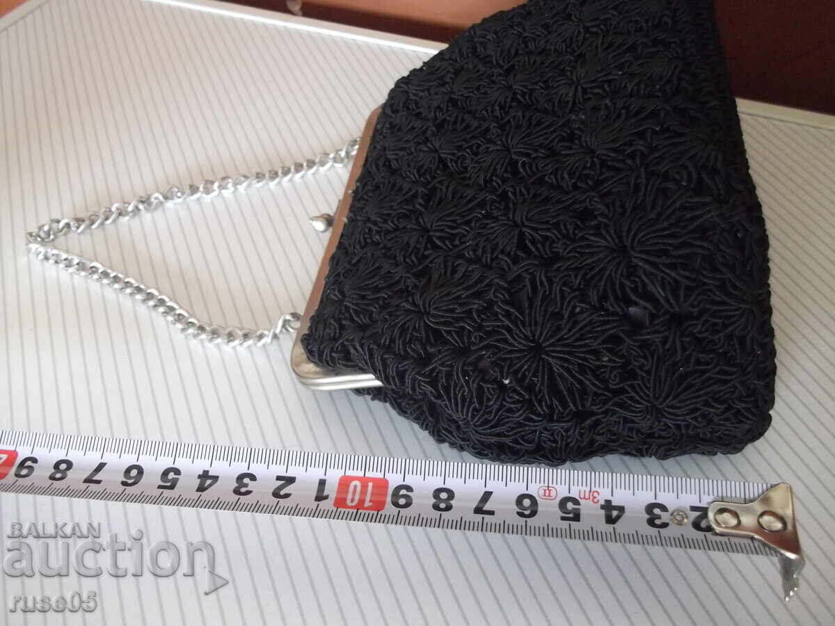 Delivery of Woman's bag in a crochet pattern and gloves on 1 hook, old Delivery of Woman's bag in a crochet pattern and gloves on 1 hook, old