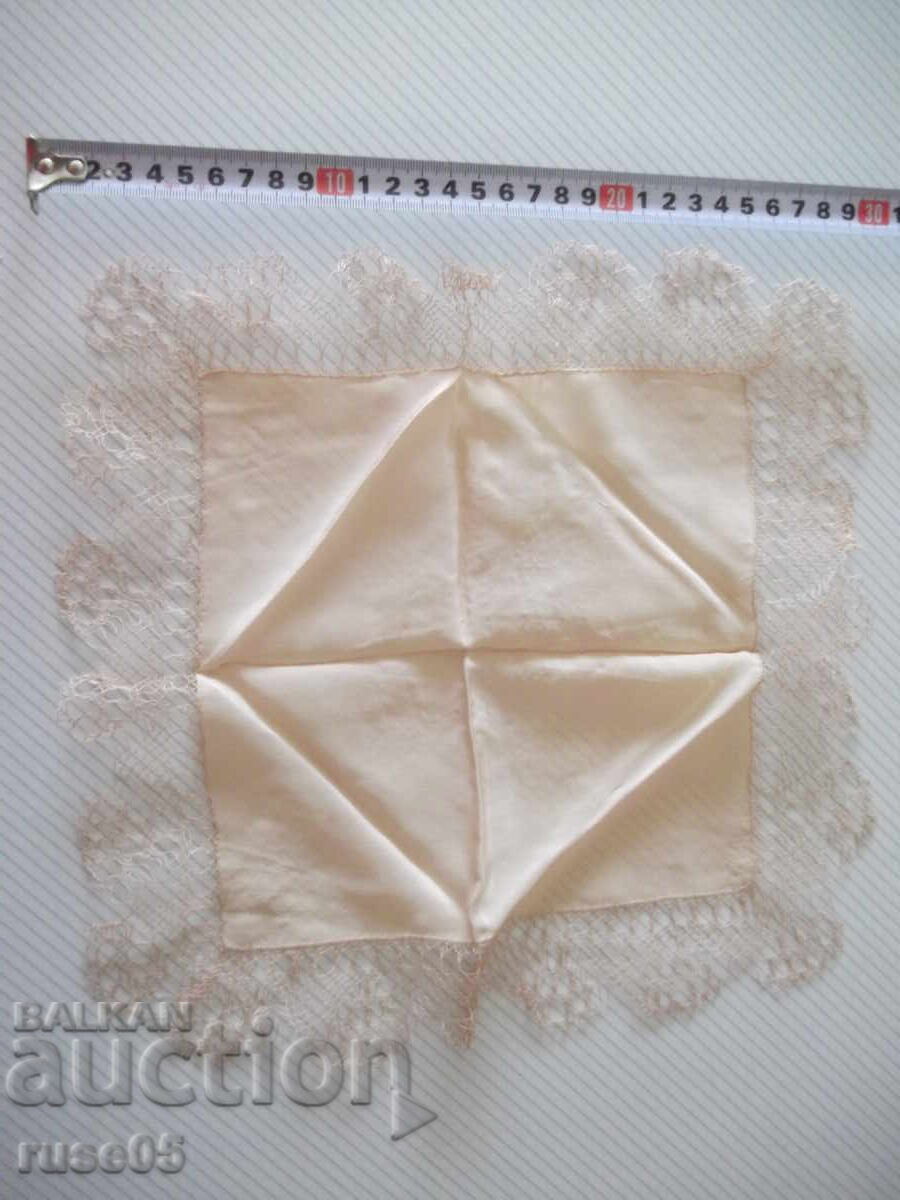 Lot de 4 batiste de damă cu dantelă la 1 croșetă - 7