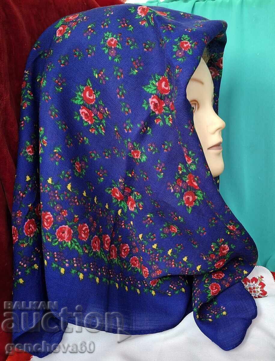 Ethnic 100% wool scarf Ethnic 100% wool scarf