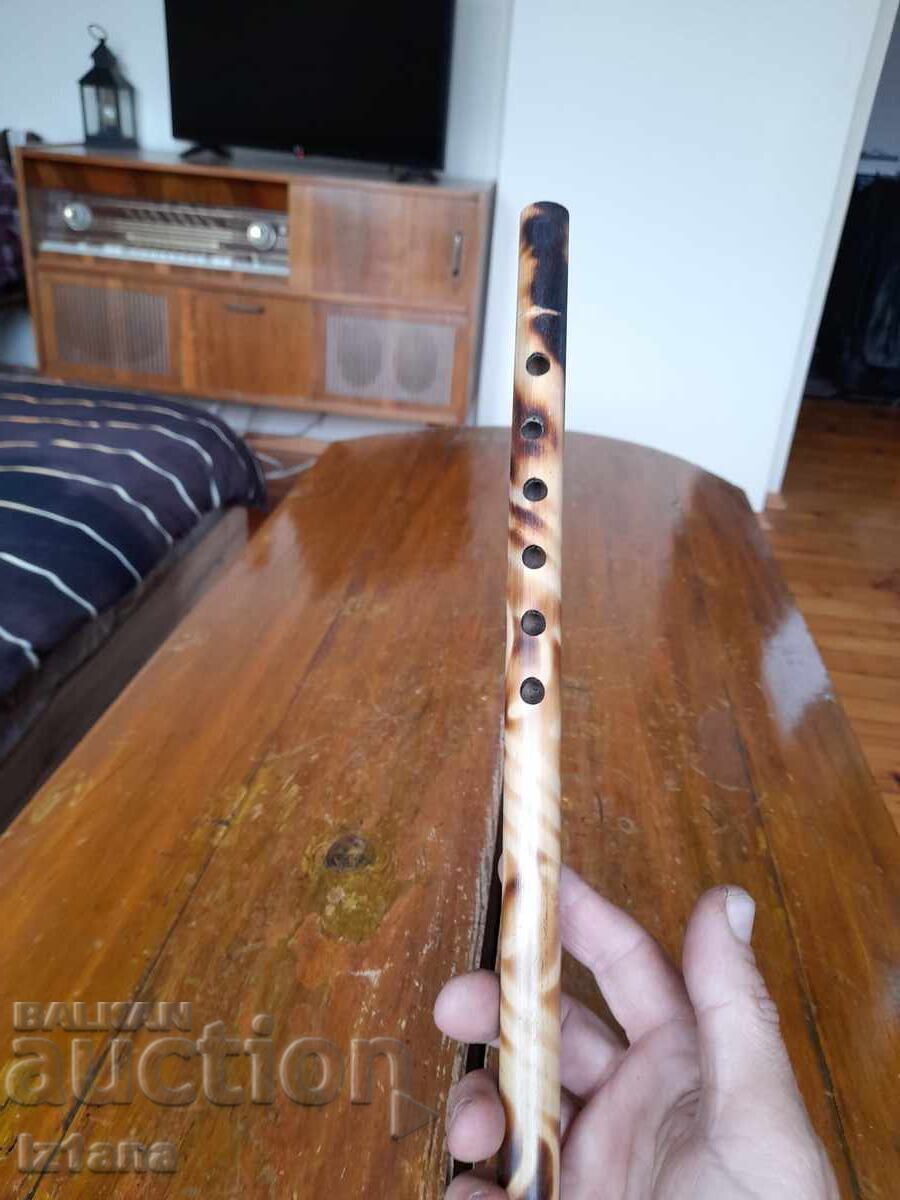 Delivery of Old rascal, duduk, whistle