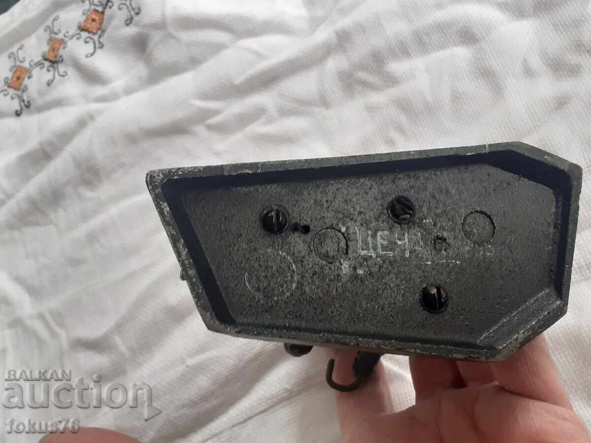 Παράδοση Μεταλλικό ρωσικό ειδώλιο, φιγούρα - Κροκοδειλάκι Γένα και Τσεμπουράσκα Παράδοση Μεταλλικό ρωσικό ειδώλιο, φιγούρα - Κροκοδειλάκι Γένα και Τσεμπουράσκα