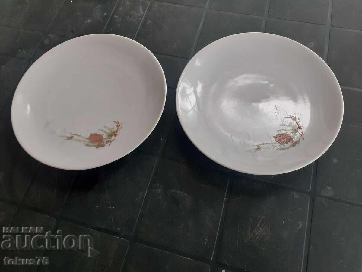 Delivery of Bulgarian children's porcelain - lot of two plates Delivery of Bulgarian children's porcelain - lot of two plates
