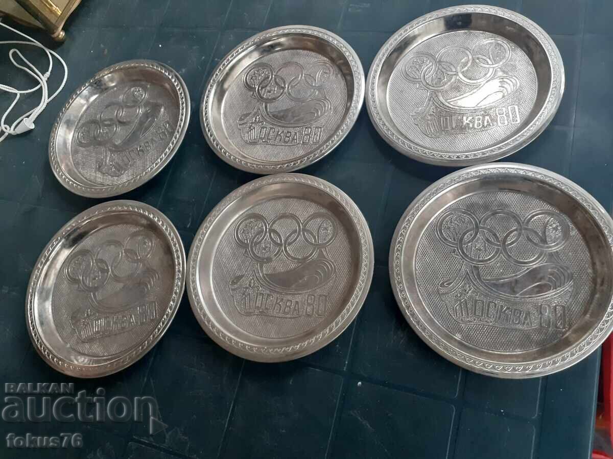 Auction Moscow 80 - Lot of six metal collector plates Auction Moscow 80 - Lot of six metal collector plates