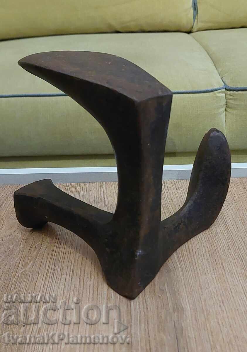 Shoemaker's anvil - 5 Shoemaker's anvil - 5