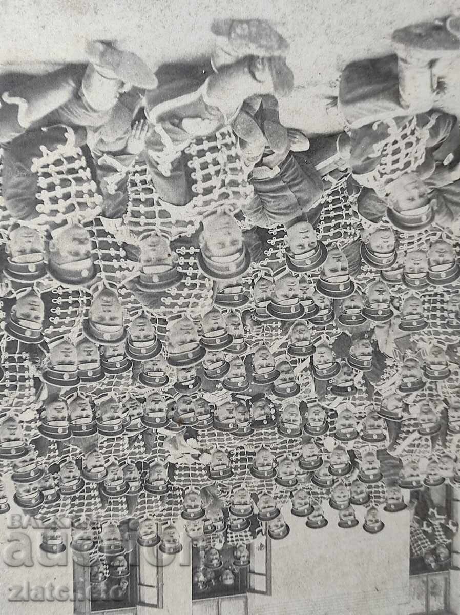 Auction Old photo cardboard Kingdom of Bulgaria - Leibgvardeiski Regiment Auction Old photo cardboard Kingdom of Bulgaria - Leibgvardeiski Regiment