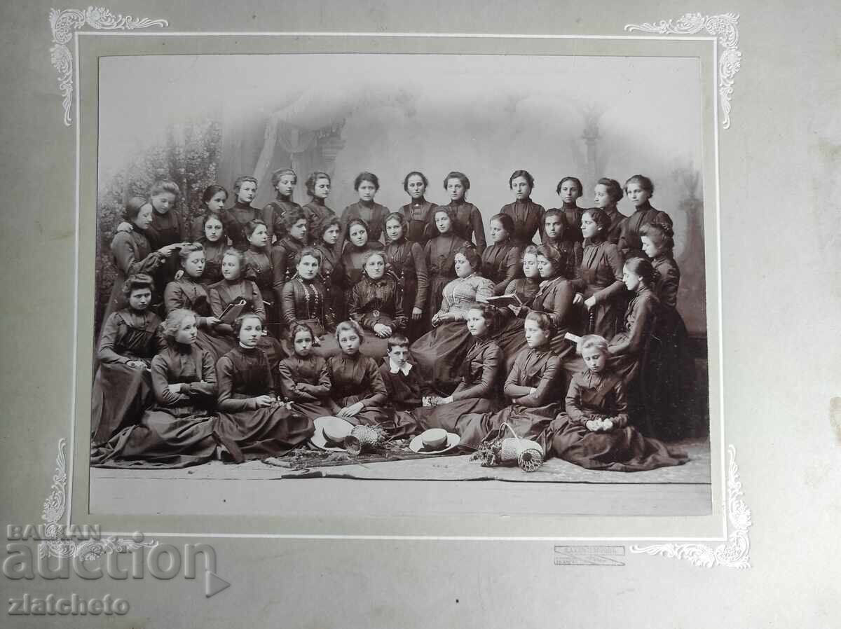 Παλιό φωτογραφικό χαρτόνι Βασίλειο της Βουλγαρίας - με τιμή 50.00 BGN | € 25.56 Παλιό φωτογραφικό χαρτόνι Βασίλειο της Βουλγαρίας - με τιμή 50.00 BGN | € 25.56