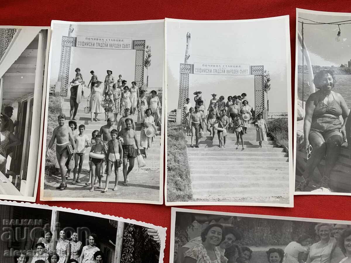 Choir "Rodna pesen" 50s old photos 17 pcs with price 20.00 BGN | € 10.23 Choir "Rodna pesen" 50s old photos 17 pcs with price 20.00 BGN | € 10.23