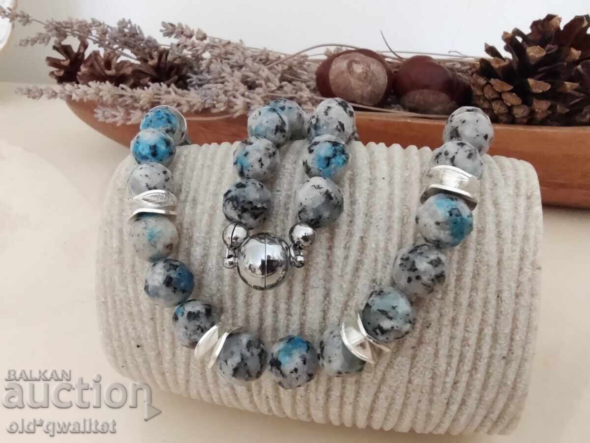 Necklace, pendant, jewelry, style and class, nat. Stones with price 197.00 BGN | € 100.72 Necklace, pendant, jewelry, style and class, nat. Stones with price 197.00 BGN | € 100.72