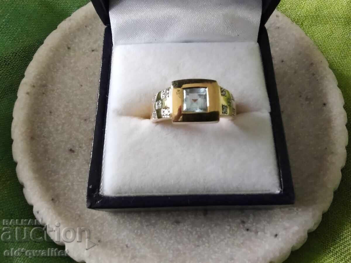 Livrarea Inel de aur, Topaz și Diamante aur 333