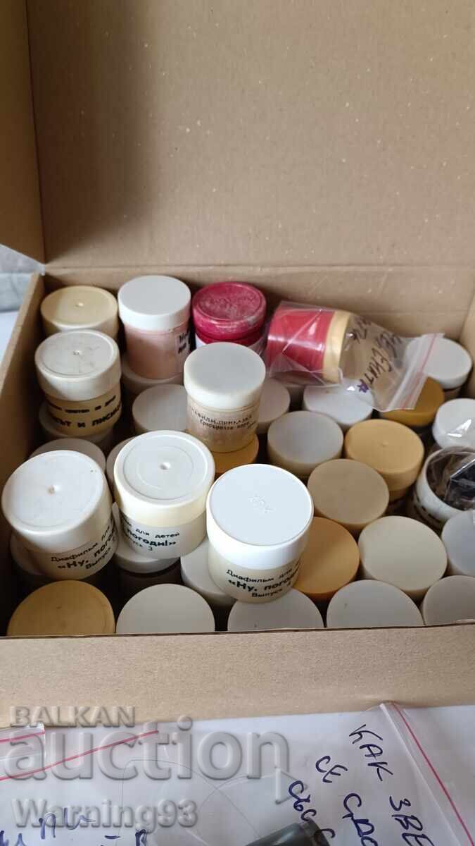 Доставка на Детски диафилми за прожекционен апарат - диапроектор