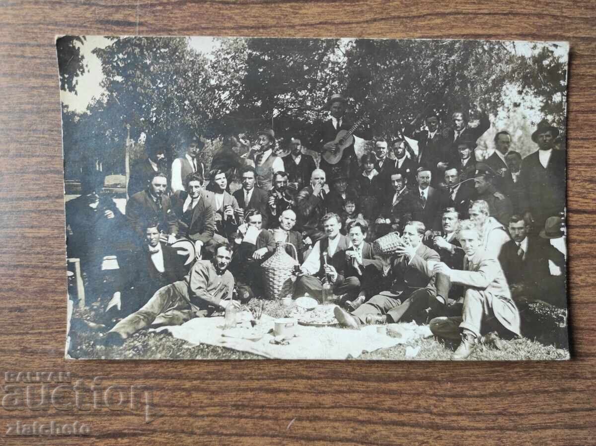 Fotografie veche Regatul Bulgariei - cu preț 6.00 BGN | € 3.07 Fotografie veche Regatul Bulgariei - cu preț 6.00 BGN | € 3.07