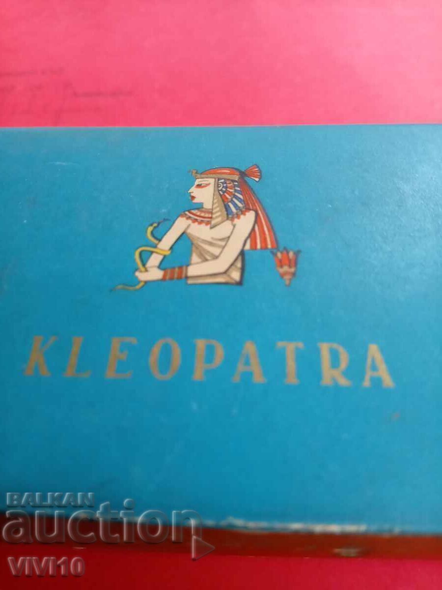 Delivery of Antique Kleopatra Cigarette Box Delivery of Antique Kleopatra Cigarette Box