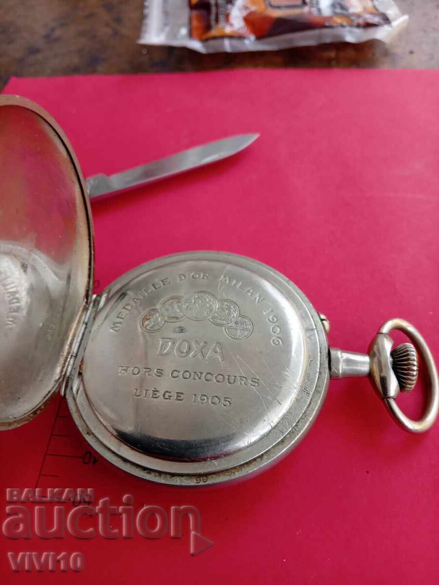 Παράδοση Παλαιό τσεπωτό, διαφημιστικό ρολόι Doxa